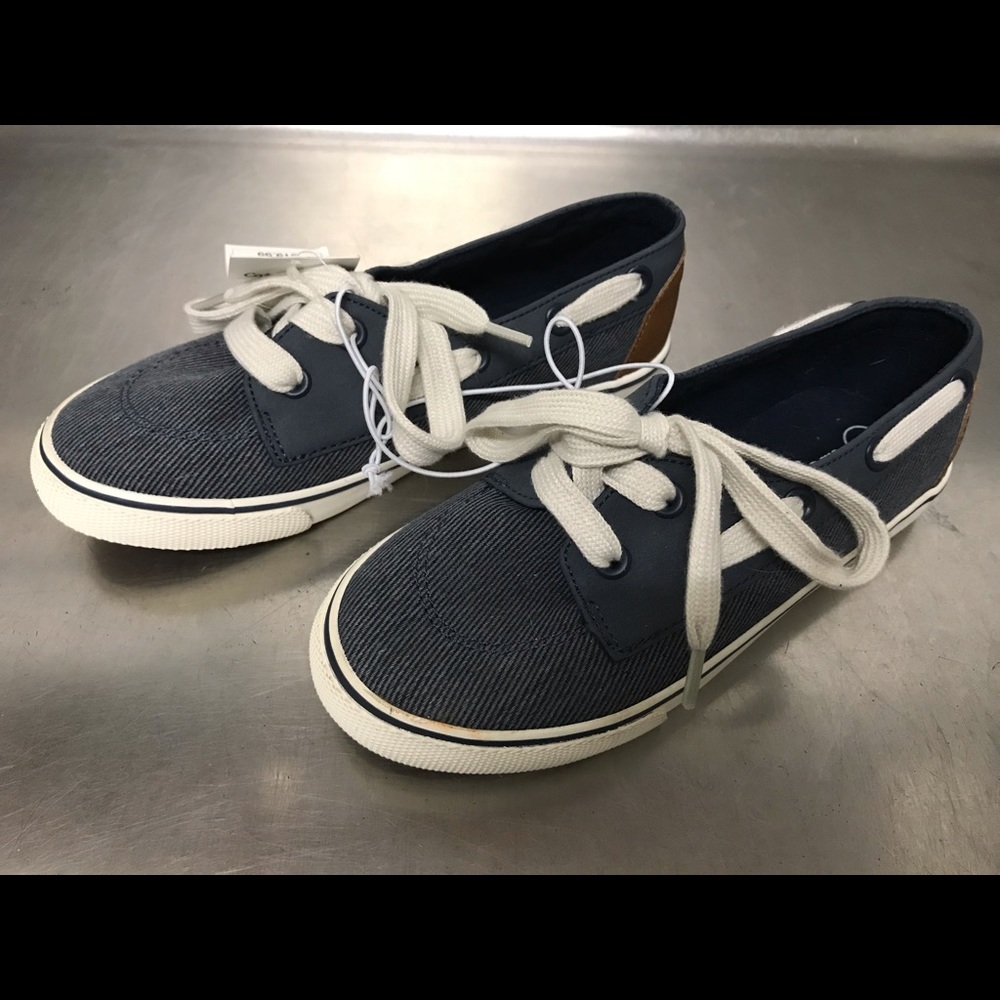 NWT - Cat & Jack Blue Boat Shoes - Size 1